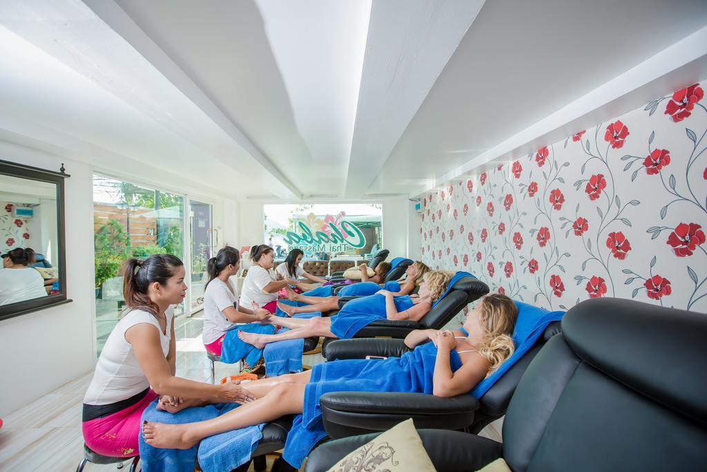Patong Swiss Hotel Beach Front Phuket Εξωτερικό φωτογραφία