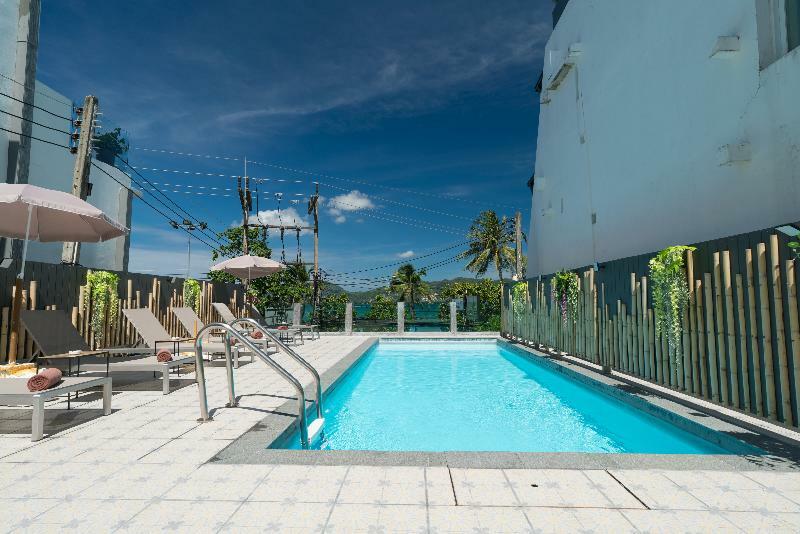 Patong Swiss Hotel Beach Front Phuket Εξωτερικό φωτογραφία