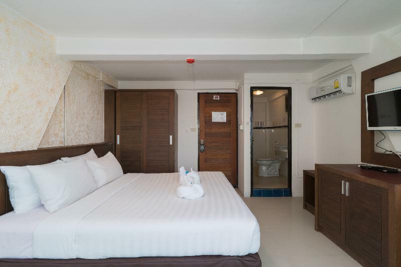 Patong Swiss Hotel Beach Front Phuket Εξωτερικό φωτογραφία