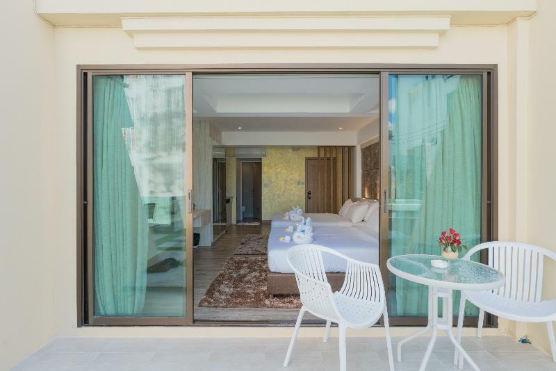 Patong Swiss Hotel Beach Front Phuket Εξωτερικό φωτογραφία