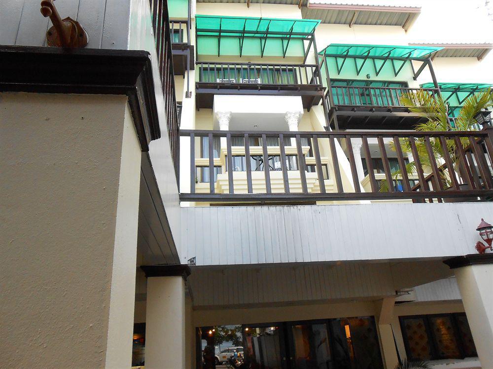Patong Swiss Hotel Beach Front Phuket Εξωτερικό φωτογραφία